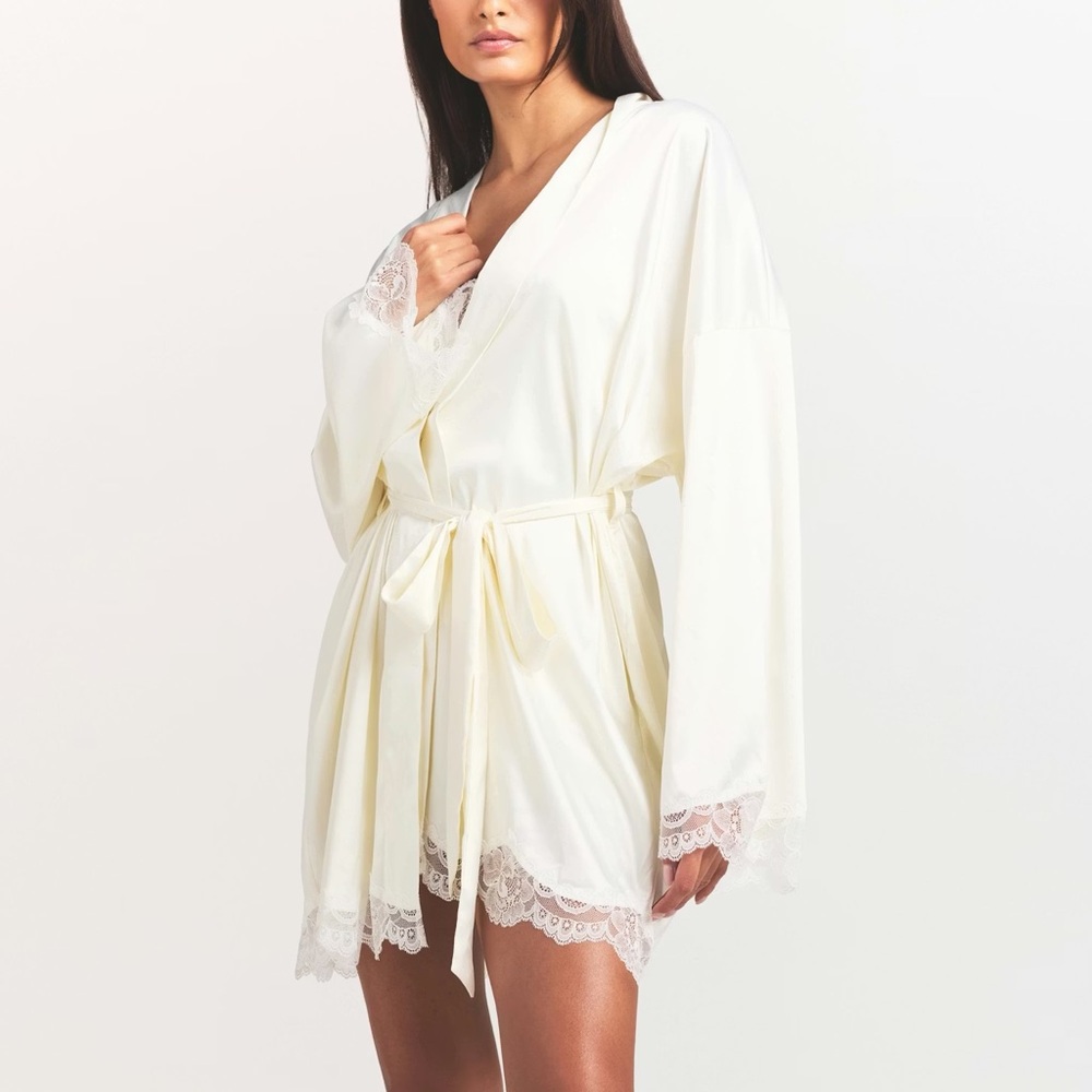 SKIMS IVORY Woven Shine Lace Robe XL